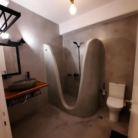 Terra White Seaview Pool & Apartament Mykonos Town