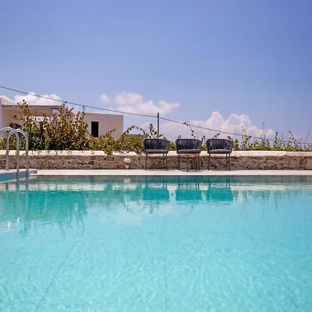 Terra White Seaview Pool & Apartament Mykonos Town