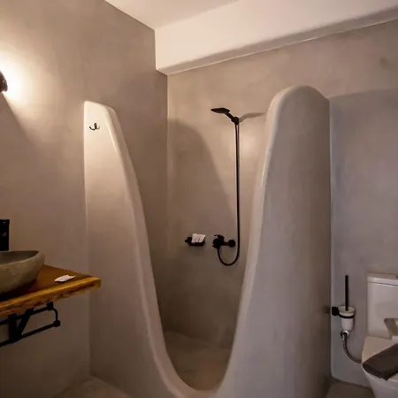 Terra White Seaview Pool & Apartament Mykonos Town
